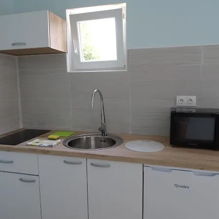 Leonora 2 Mali Lošinj