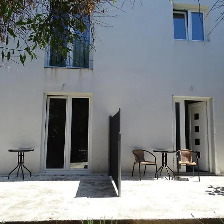 Appartamento Leonora 2 *